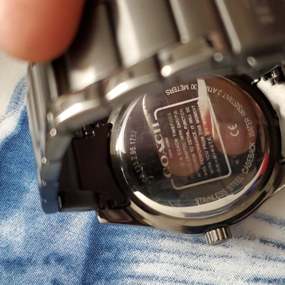 Watch Video / CLASSY BLACK Coach Watch With Box - Picture 4 of 10